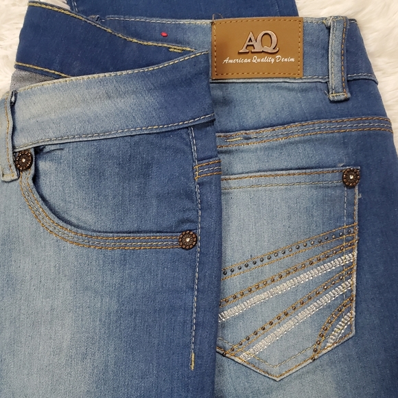 AQ FADED WASH BOHO EMBELLISHED SKINNY JEANS - Picture 2 of 15